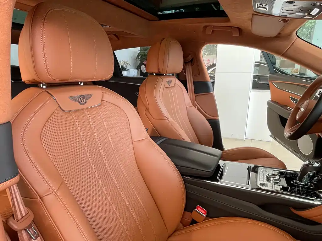 Flying Spur 2024 4.0T V8 Standard Edition купить на сайте DeffCars