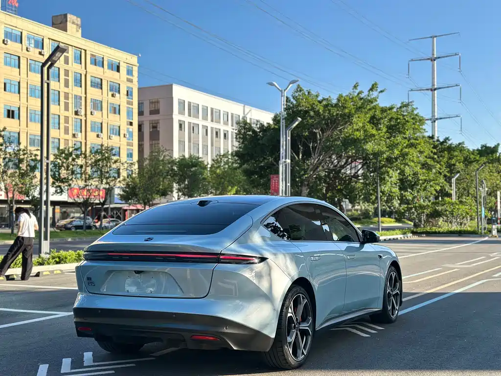 NIO ET5 2022 model 75kWh купить на сайте DeffCars