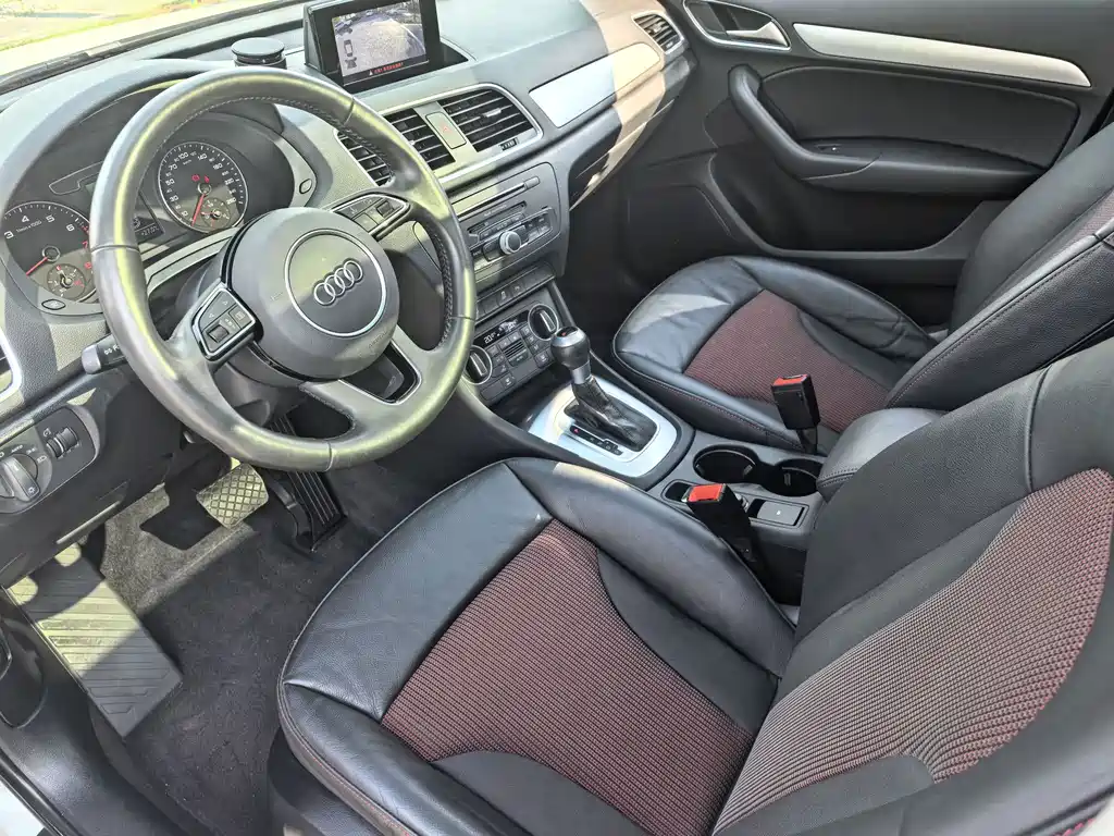 Audi Q3 2018 30th Anniversary Model 35 TFSI Sports купить на сайте DeffCars