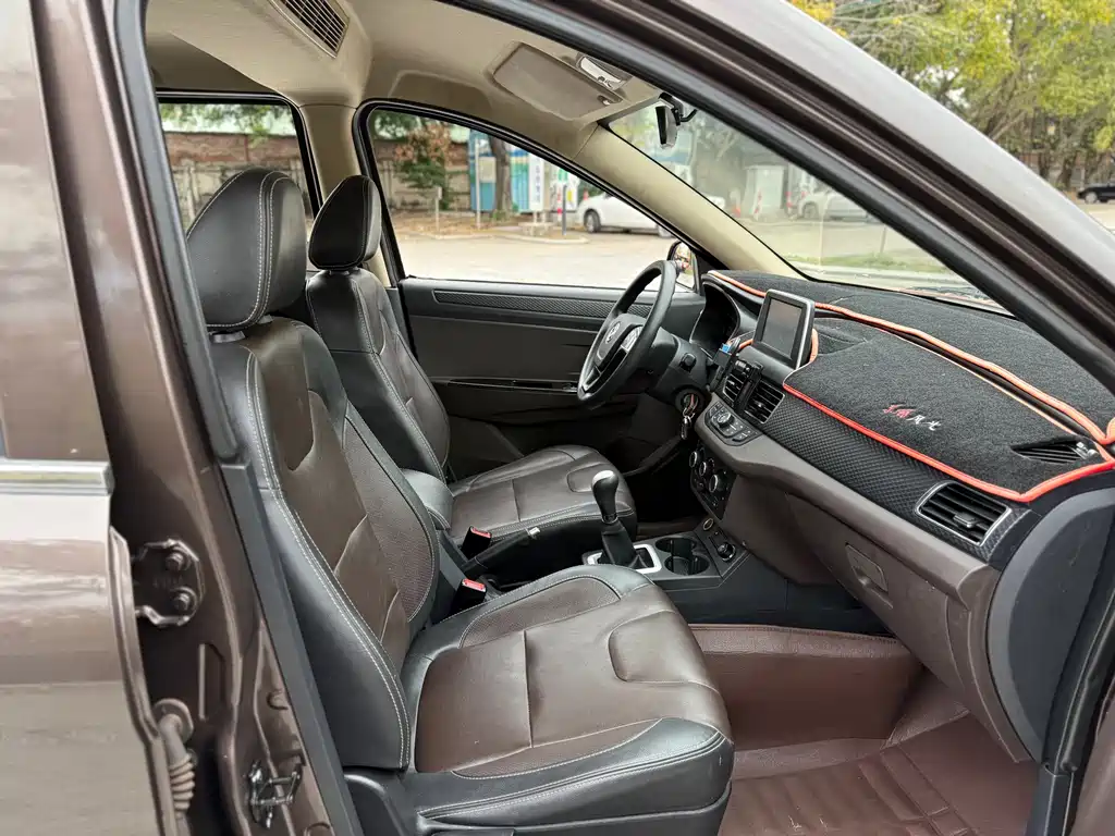 Fengguang 330 2018 model 1.5L 330S facelift model DK15 купить на сайте DeffCars