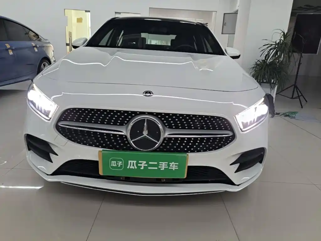 Mercedes-Benz A-Class 2020 A 200 L Sports Sedan купить на сайте DeffCars