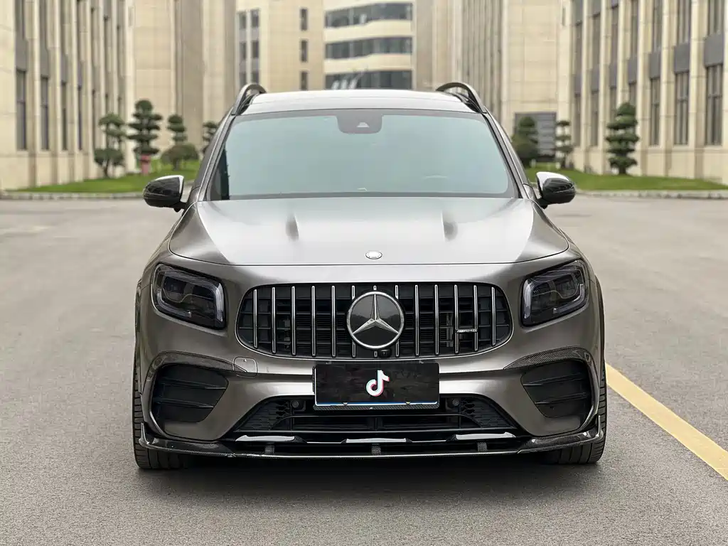Mercedes-Benz GLB AMG 2021 facelift AMG GLB 35 4MATIC купить на сайте DeffCars