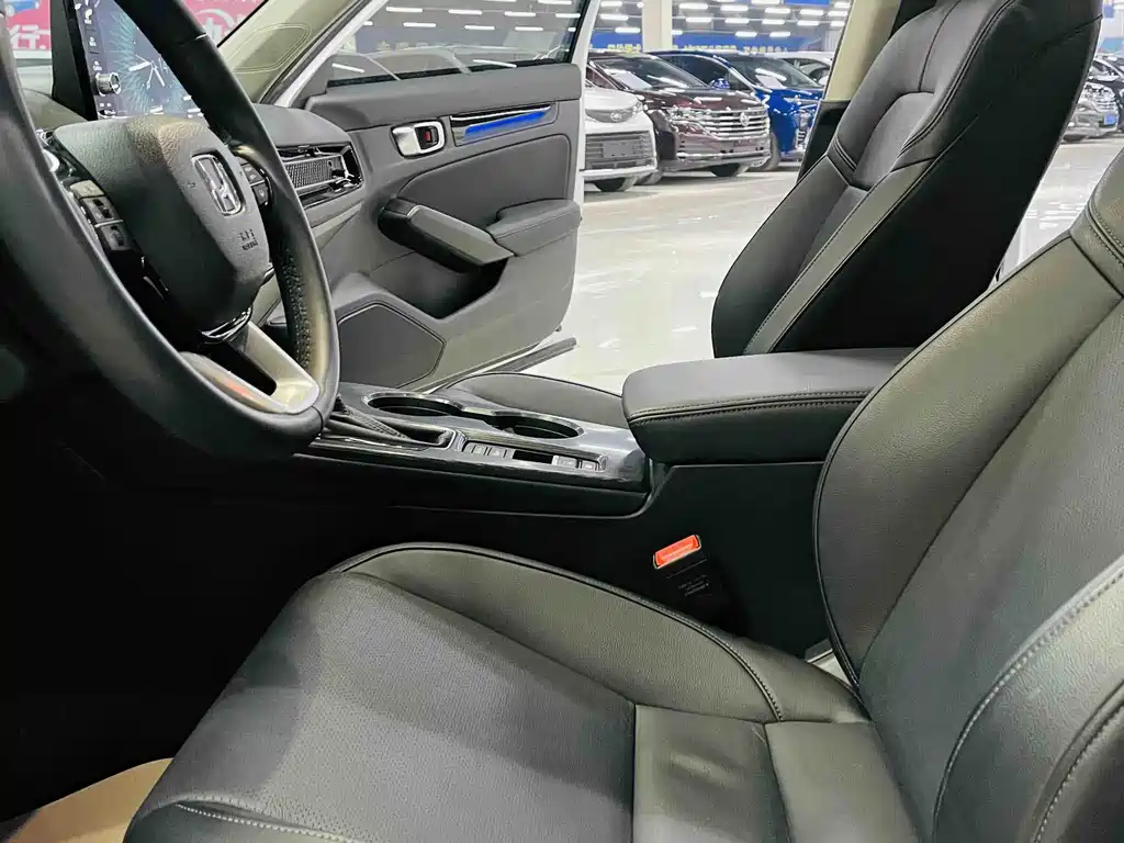 Stylish 2023 240TURBO CVT Smart Edition купить на сайте DeffCars