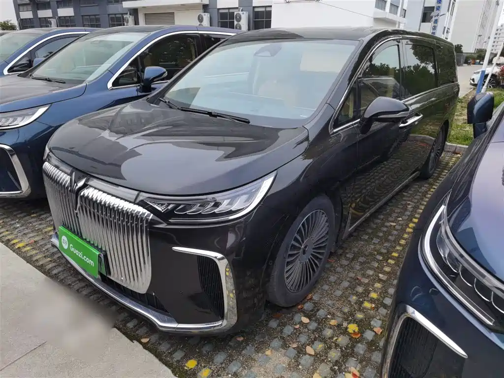 Lantu Dreamer 2025 PHEV four-wheel drive flagship Kunpeng version купить на сайте DeffCars
