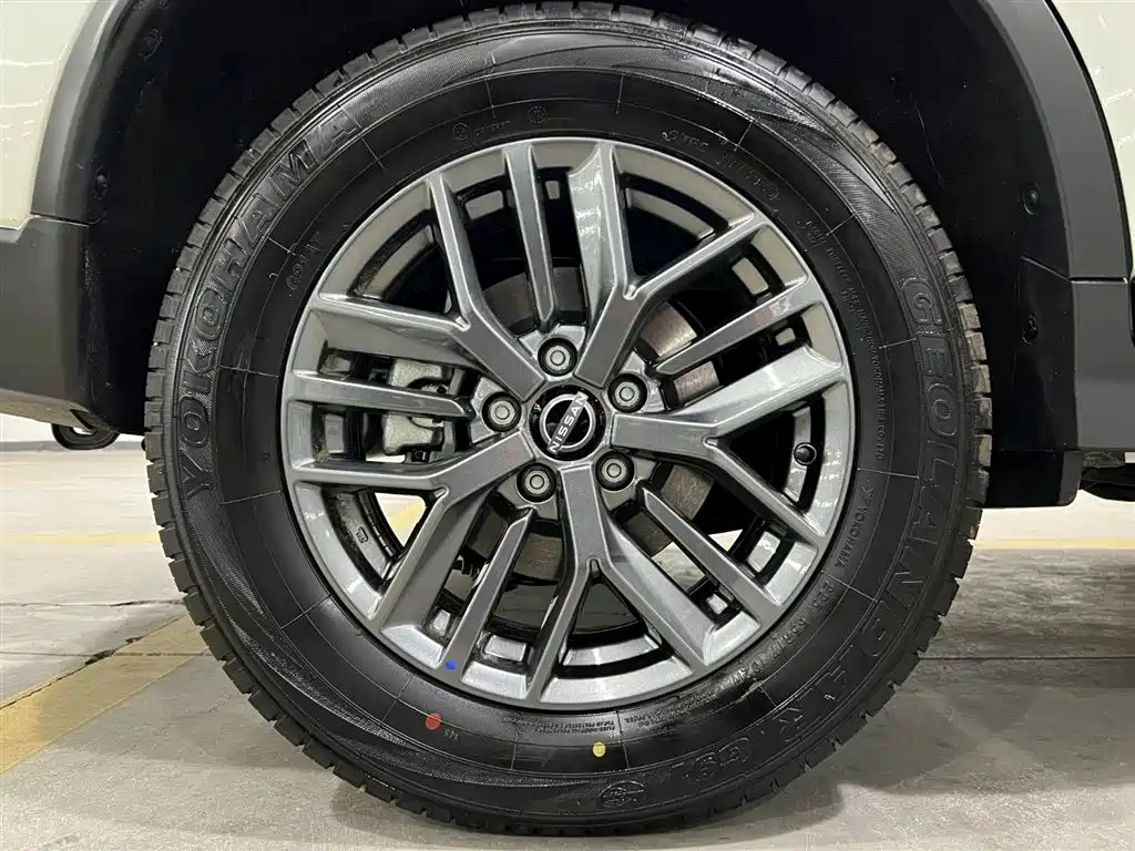X-Trail 2025 Honor 2.0L Two-wheel Drive Leading Edition купить на сайте DeffCars