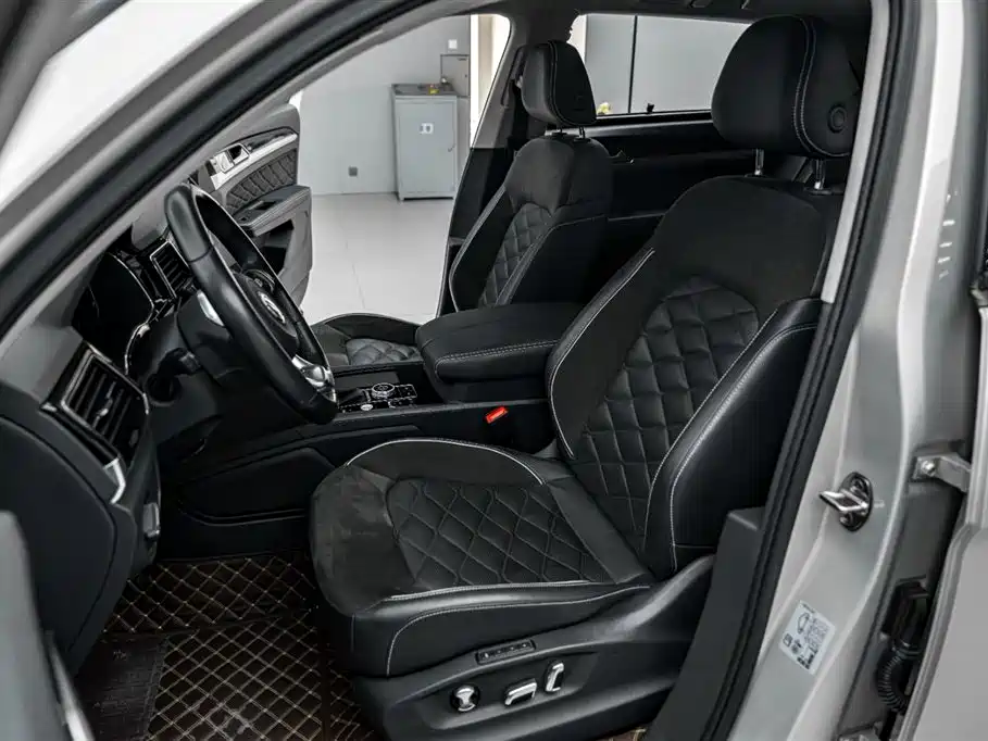 Touron 2019 Touron X 380TSI four-wheel drive luxury version купить на сайте DeffCars