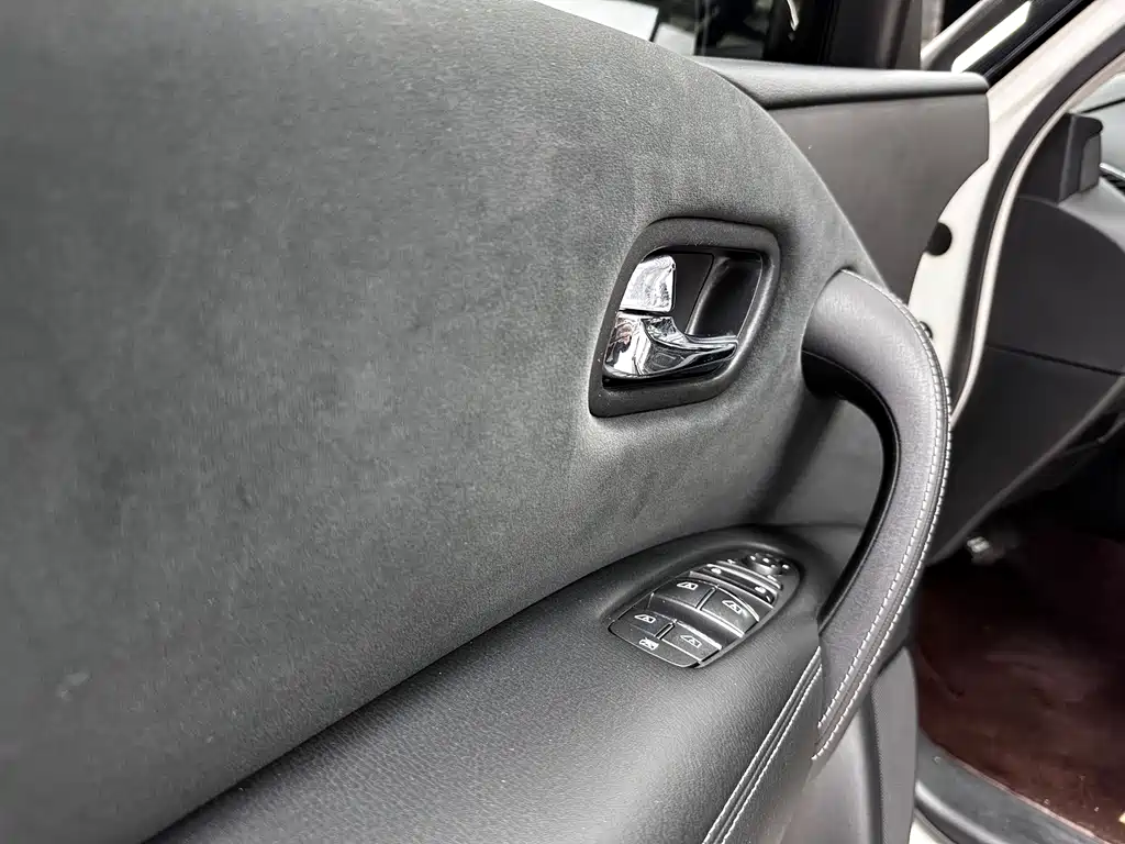Patrol 2018 4.0L LinkedIn model купить на сайте DeffCars