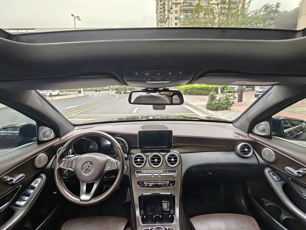 Mercedes-Benz GLC 2019 GLC 200 L 4MATIC купить на сайте DeffCars