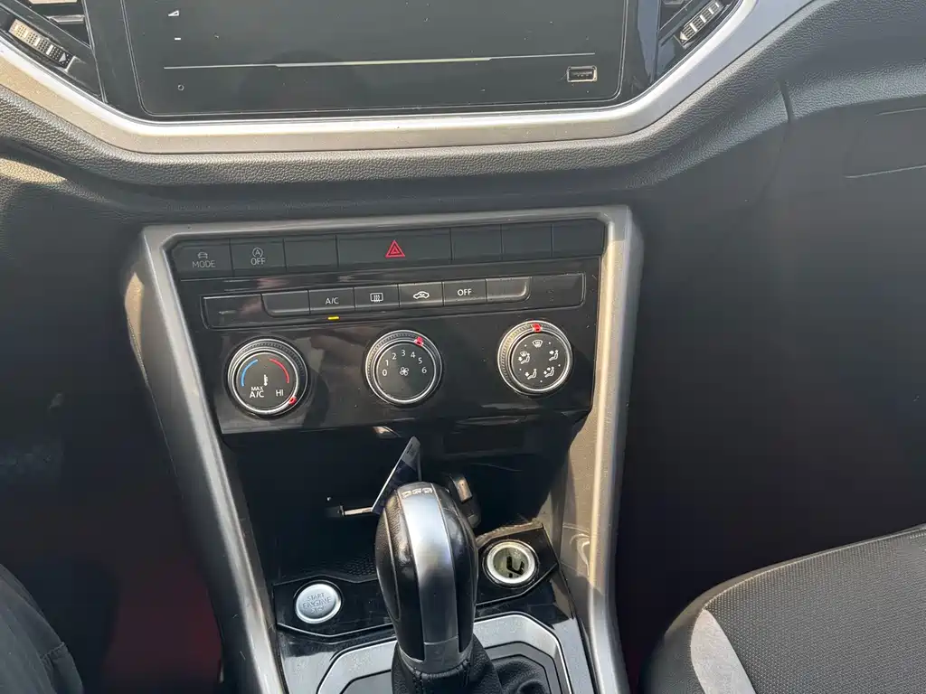 T-ROC 2022 model 280TSI DSG two-wheel drive elite PLUS купить на сайте DeffCars
