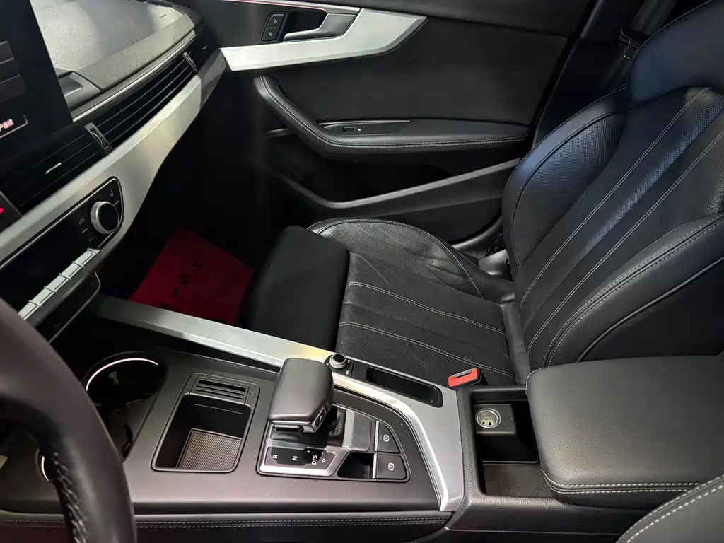 Audi A4L 2022 40 TFSI luxury and dynamic model купить на сайте DeffCars