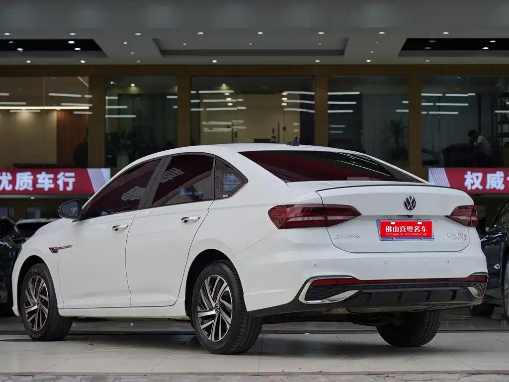 Lavida 2023 300TSI DSG Starry Sky Full Edition купить на сайте DeffCars