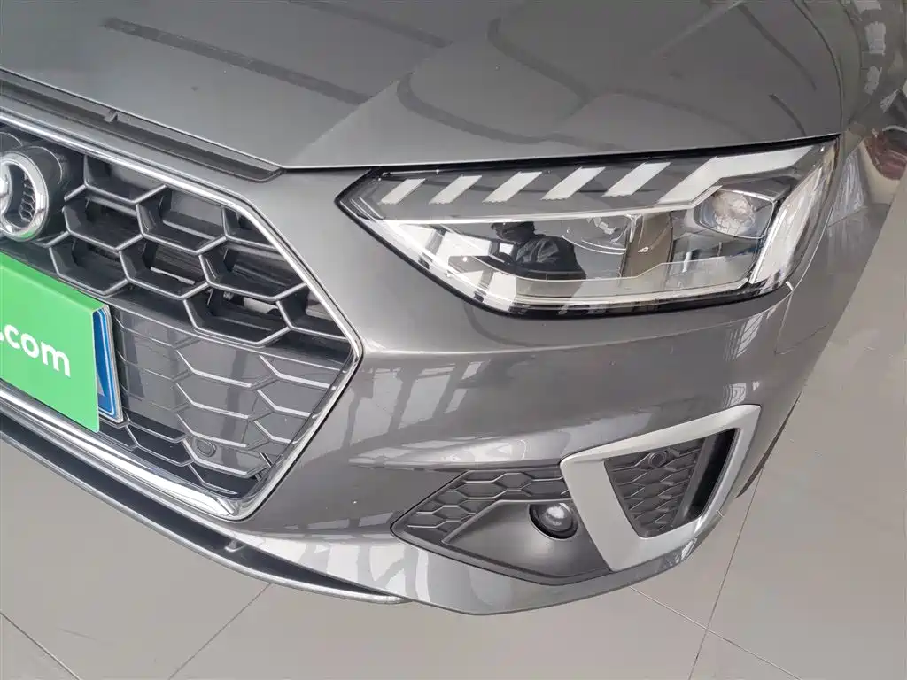 Audi A4L 2022 40 TFSI Fashionable and Dynamic купить на сайте DeffCars