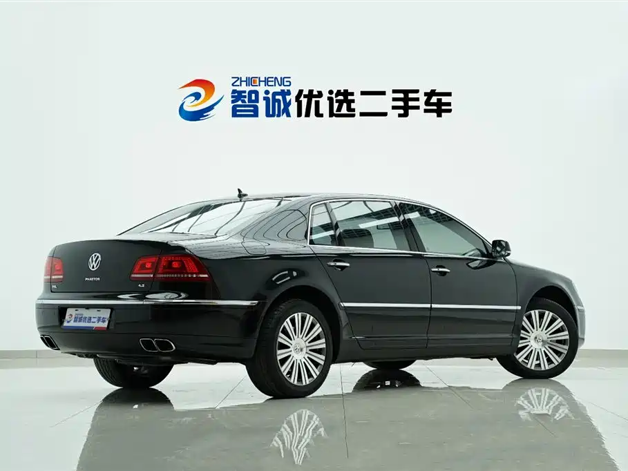 Phaeton 2011 4.2L V8 4-seat extended Individual version купить на сайте DeffCars