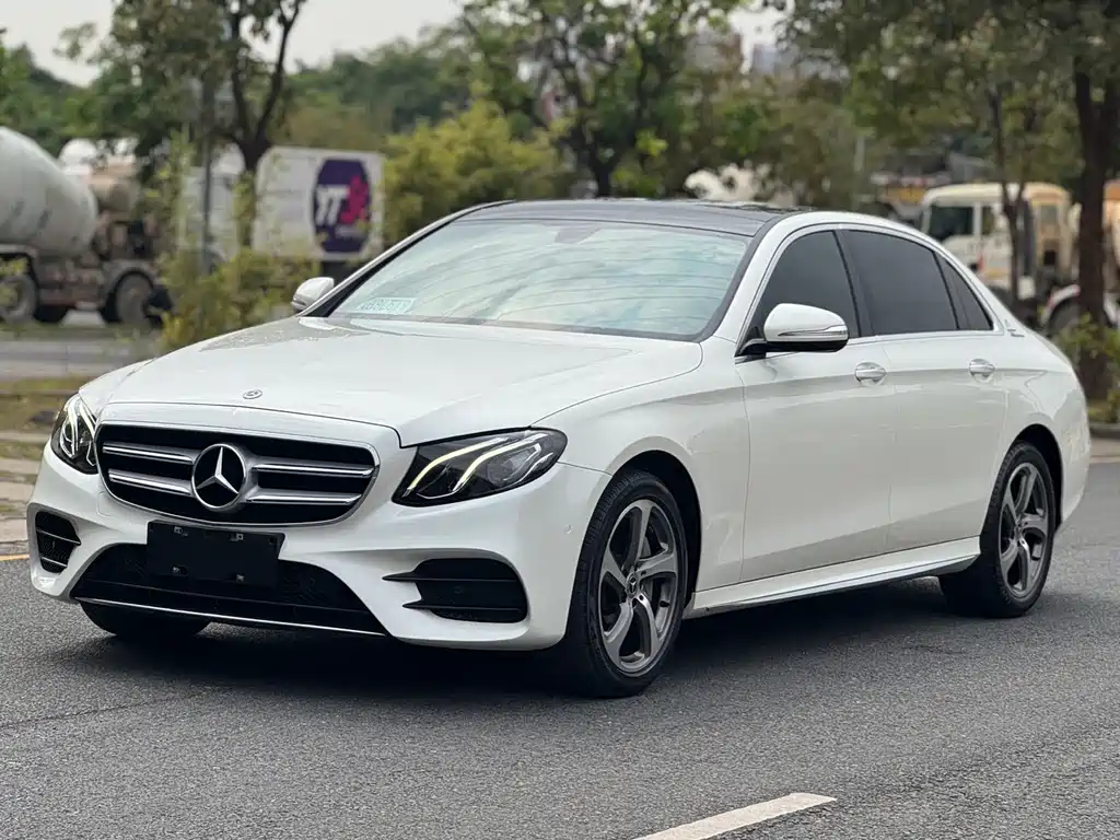 Mercedes-Benz E-Class 2017 E 300 L Sporty and Stylish купить на сайте DeffCars