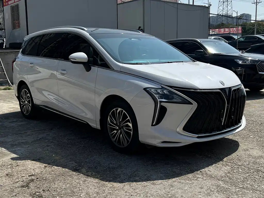 Fengxing Yacht 2022 1.5T DCT Wave Chasing Edition купить на сайте DeffCars