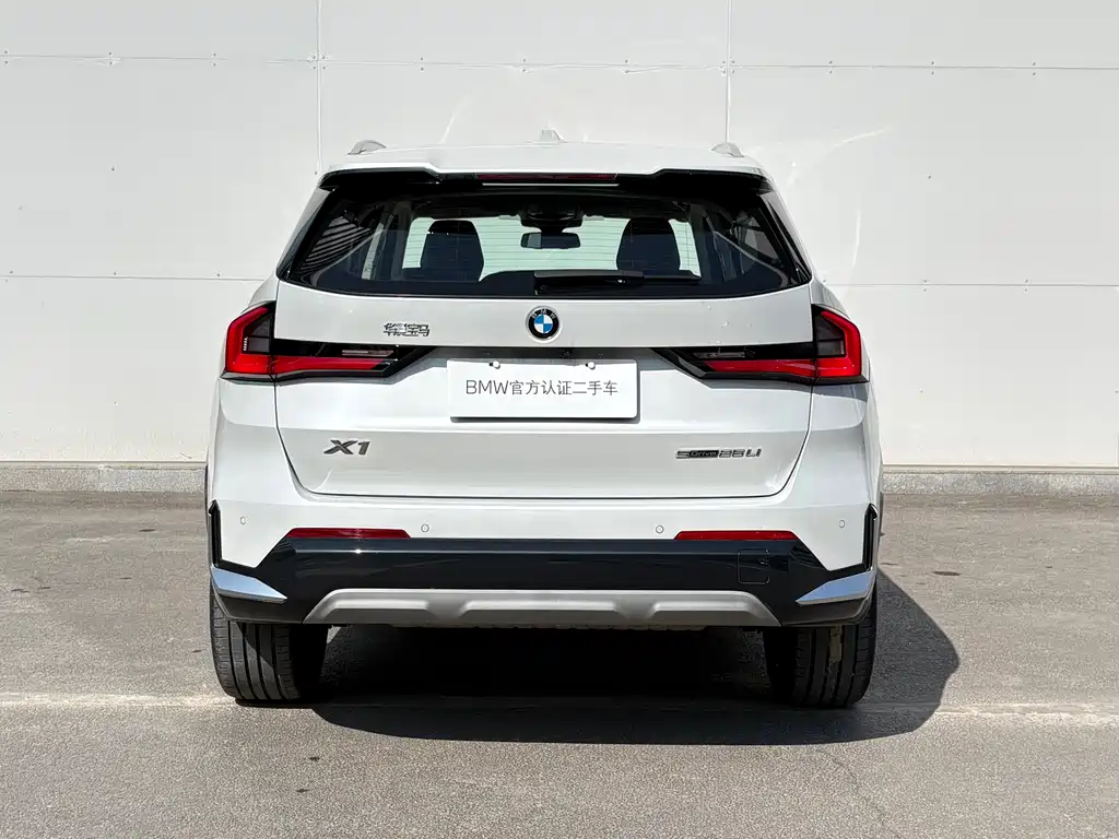 BMW X1 2024 sDrive25Li X Design Package купить на сайте DeffCars