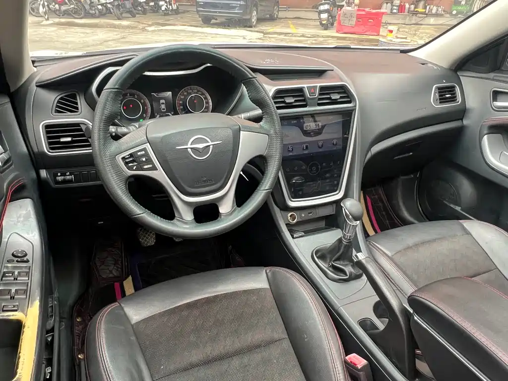 Familia 2017 1.6L manual luxury model купить на сайте DeffCars
