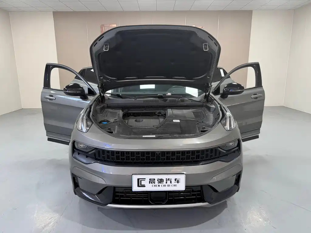 Lynk & Co 05 2020 2.0TD four-wheel drive Halo купить на сайте DeffCars