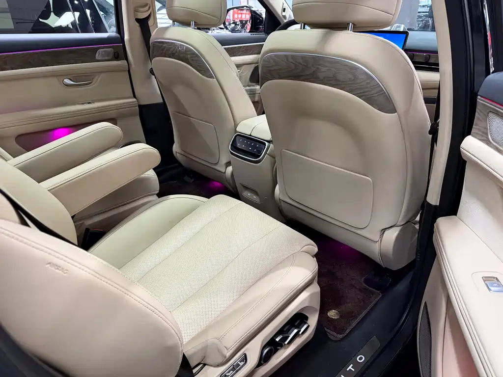 Wenjie M7 2022 1.5T four-wheel drive luxury version купить на сайте DeffCars
