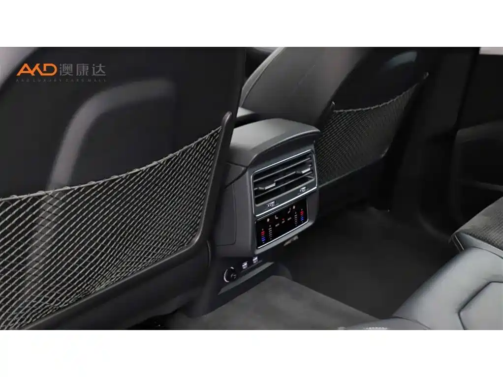 Audi Q8 2019 55 TFSI Premium Dynamic Model купить на сайте DeffCars