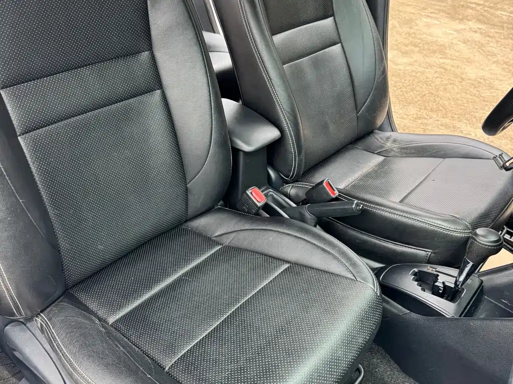 YARiS L 2018 1.5E CVT Champion Limited Edition купить на сайте DeffCars