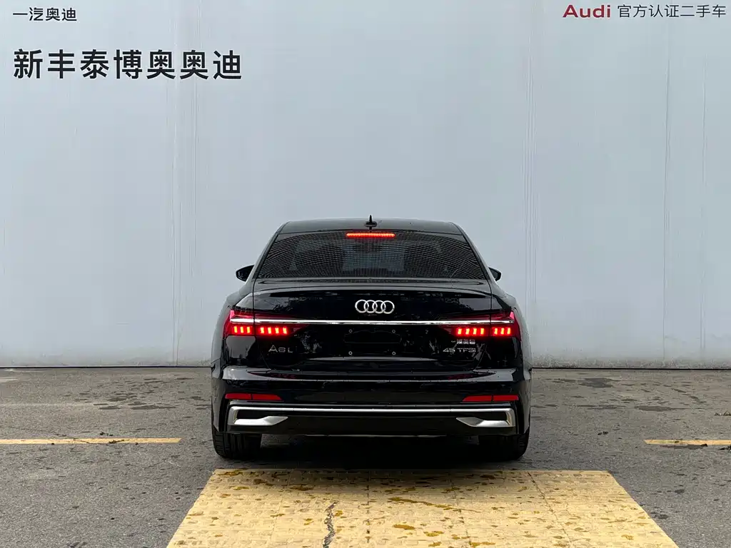Audi A6L 2025 45 TFSI Premium Dynamic Model купить на сайте DeffCars
