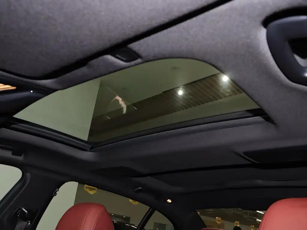 BMW 5 Series 2023 facelift 530Li leading M sports package купить на сайте DeffCars
