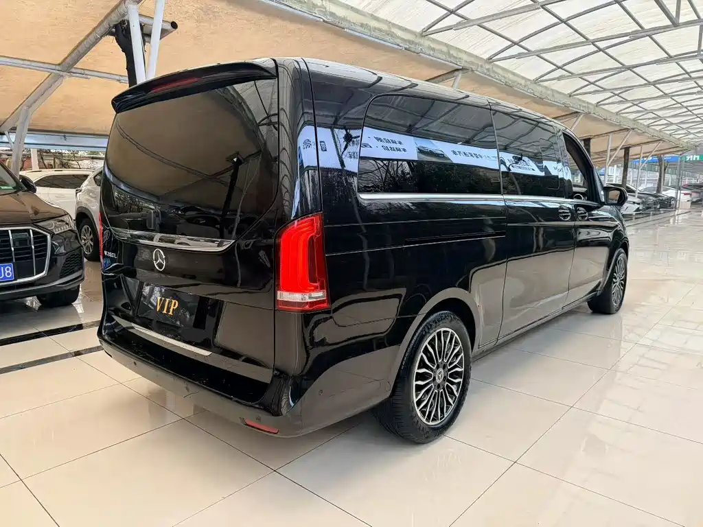 Mercedes-Benz V-Class 2018 V 260 L Premium Extended Edition National V купить на сайте DeffCars