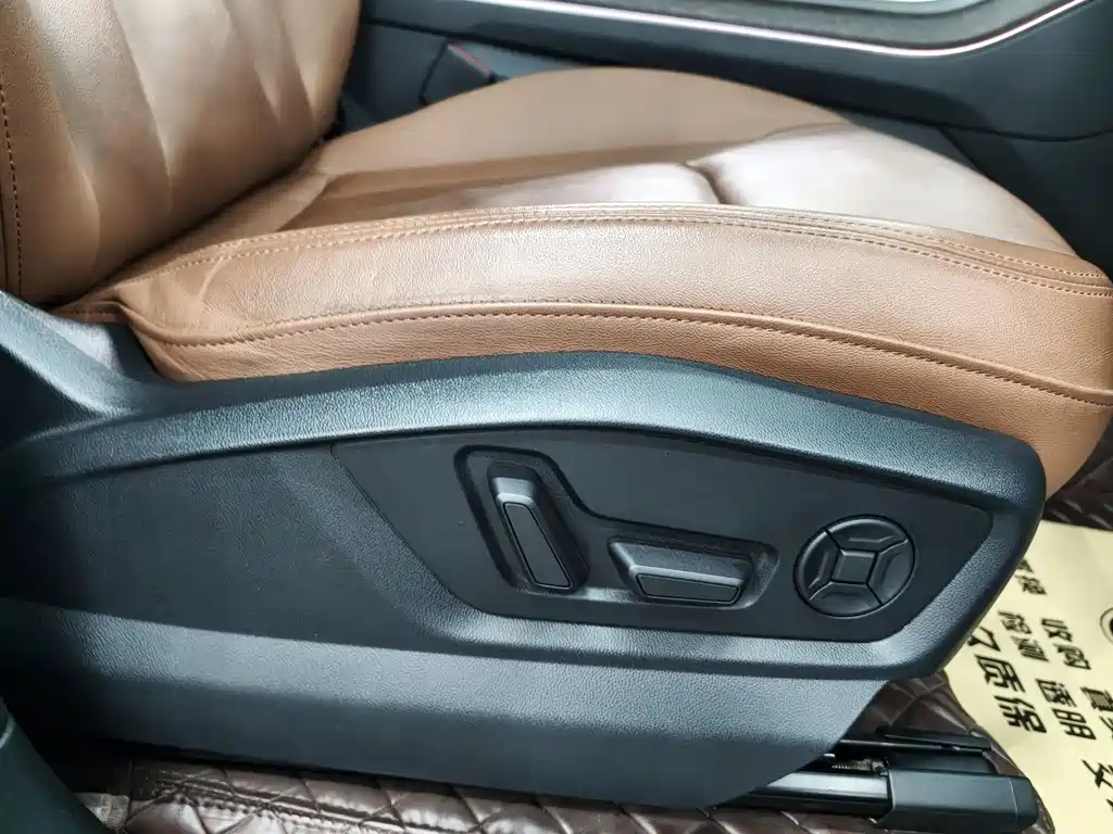 Audi Q7 2021 45 TFSI quattro S line sports купить на сайте DeffCars