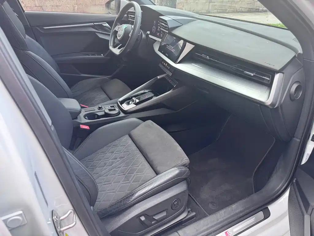 Audi A3 2021 A3L Limousine 35 TFSI luxury sports model купить на сайте DeffCars