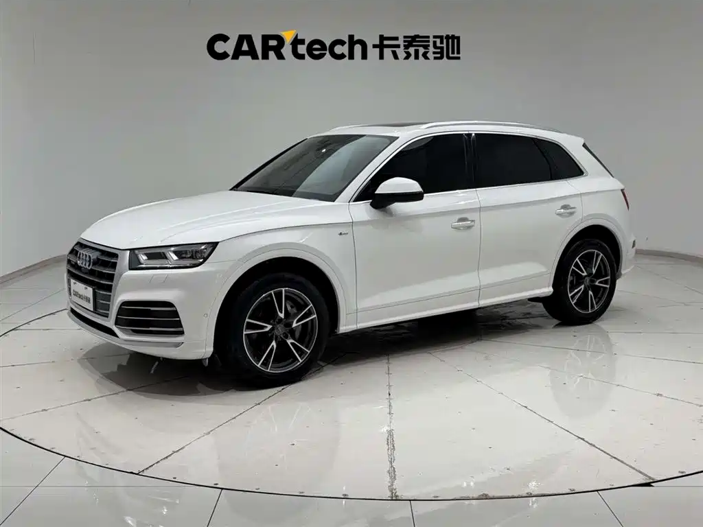 Audi Q5L 2020 45 TFSI exclusive and fashionable model купить на сайте DeffCars