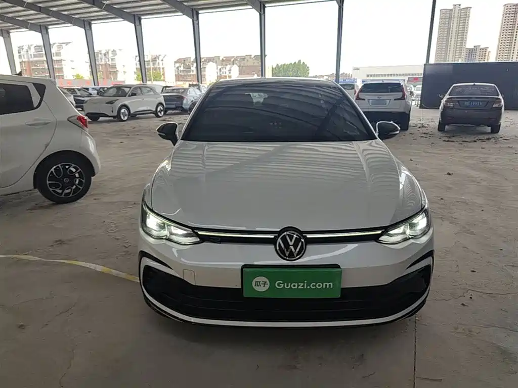 Golf 2021 280TSI DSG Pro First Edition купить на сайте DeffCars
