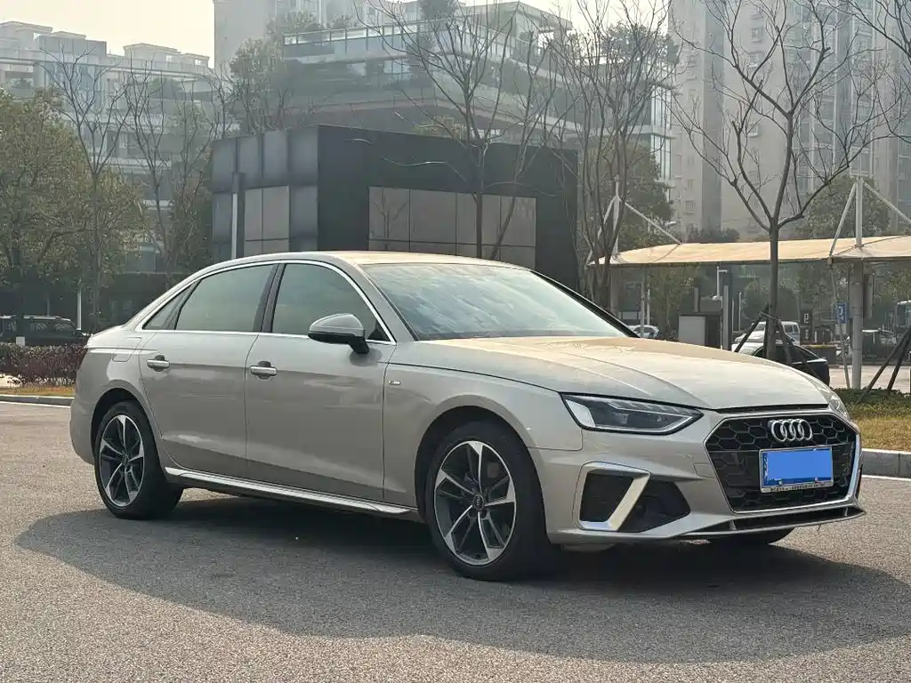 Audi A4L 2022 40 TFSI Fashionable and Dynamic купить на сайте DeffCars