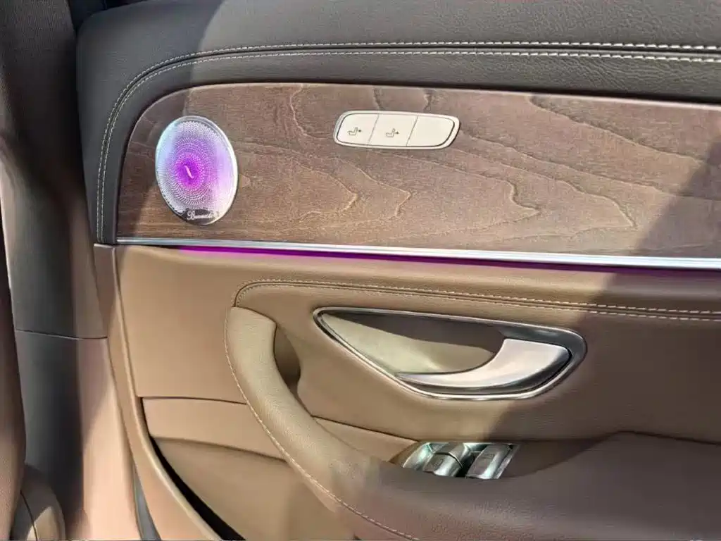 Mercedes-Benz E-Class 2023 E 300 L Sporty and Fashionable купить на сайте DeffCars
