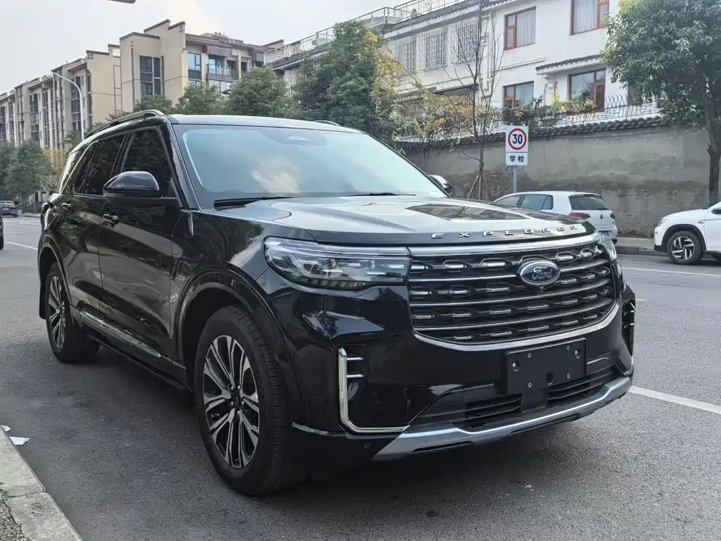 Explorer 2024 2.3T EcoBoost four-wheel drive titanium version 6 seats купить на сайте DeffCars