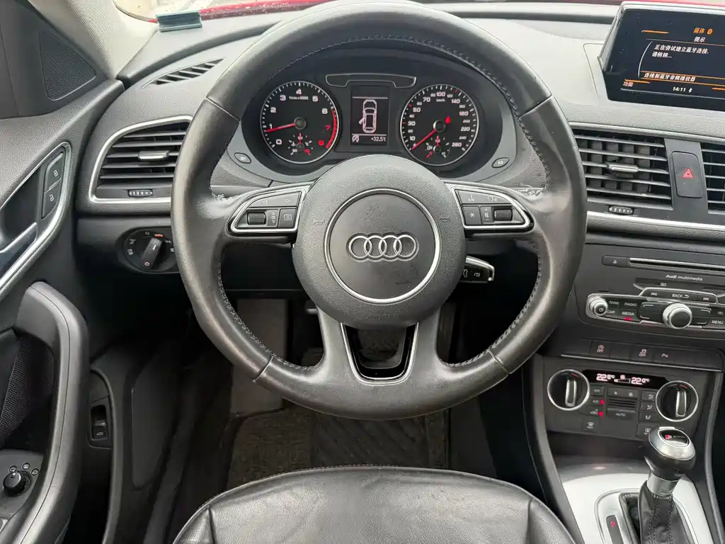 Audi Q3 2018 30th Anniversary Model 30 TFSI Fashion Model купить на сайте DeffCars