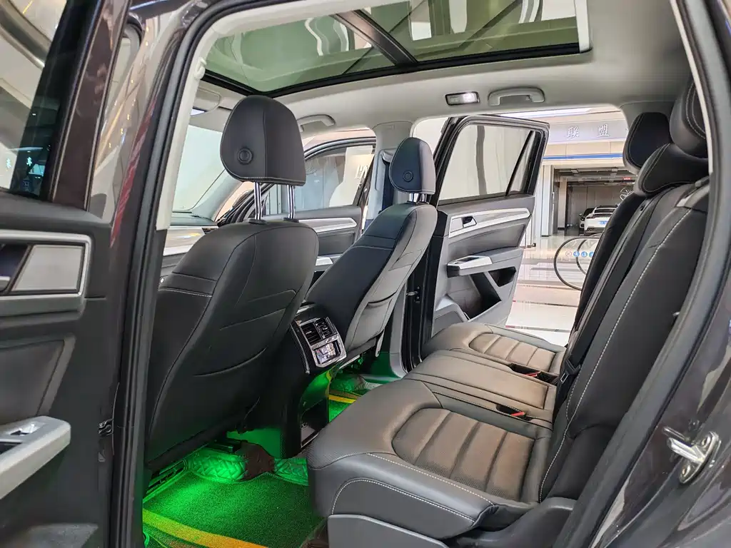 Touron 2020 facelift 380TSI four-wheel drive luxury version купить на сайте DeffCars