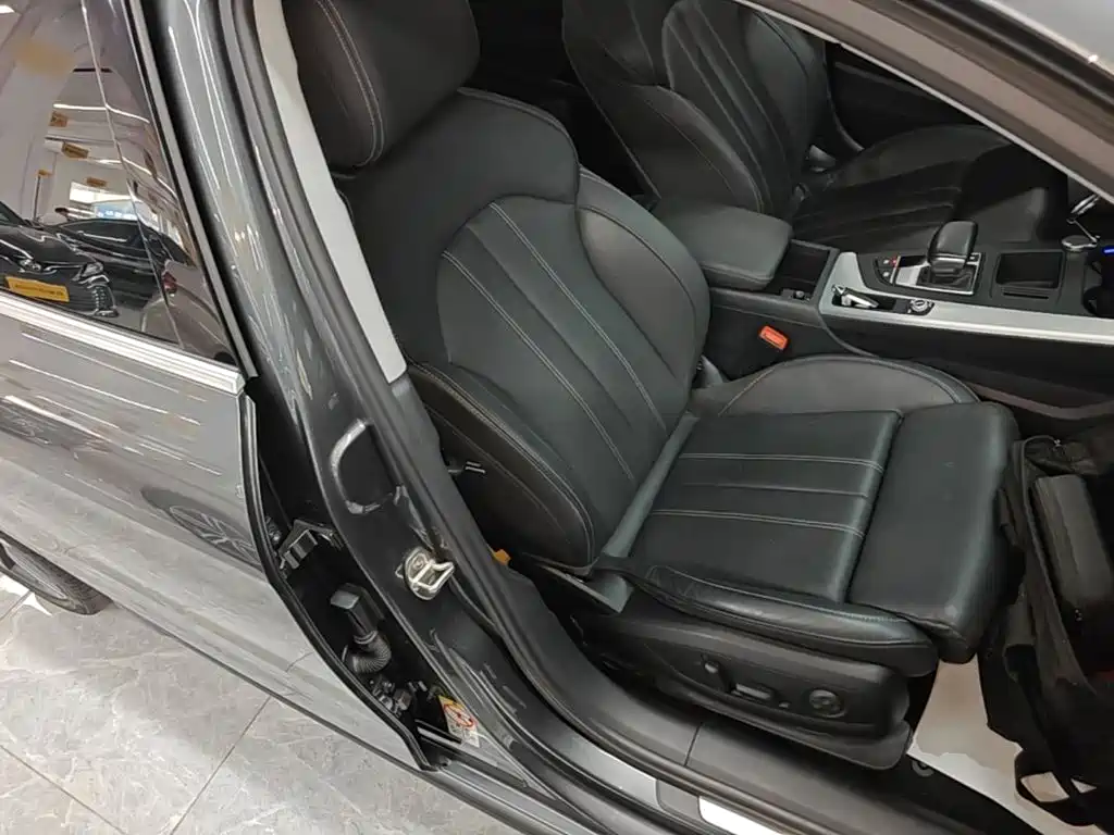 Audi A4L 2020 40 TFSI luxury and dynamic model купить на сайте DeffCars