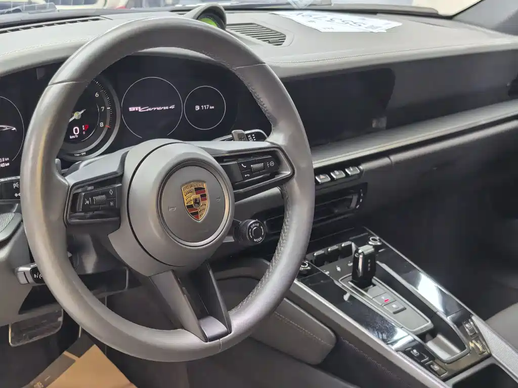 Porsche 911 2023 Carrera 4 3.0T купить на сайте DeffCars