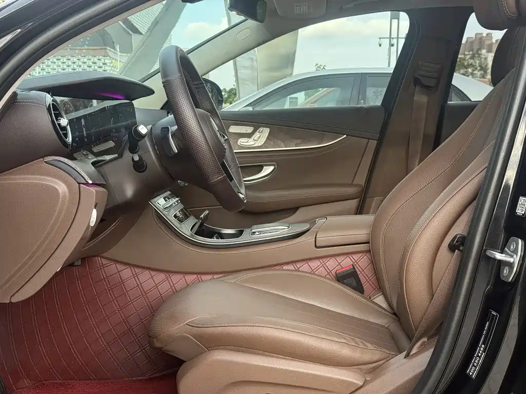 Mercedes-Benz E-Class 2021 E 300 L Luxury Model купить на сайте DeffCars