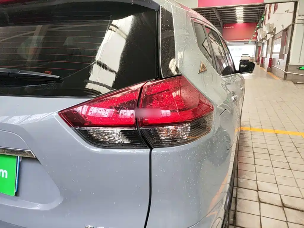 X-Trail 2025 Honor 2.0L Two-wheel Drive Leading Edition купить на сайте DeffCars