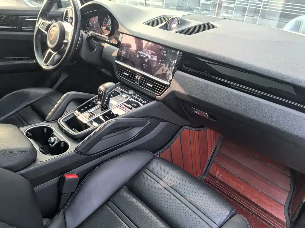 Cayenne 2018 Cayenne 3.0T купить на сайте DeffCars