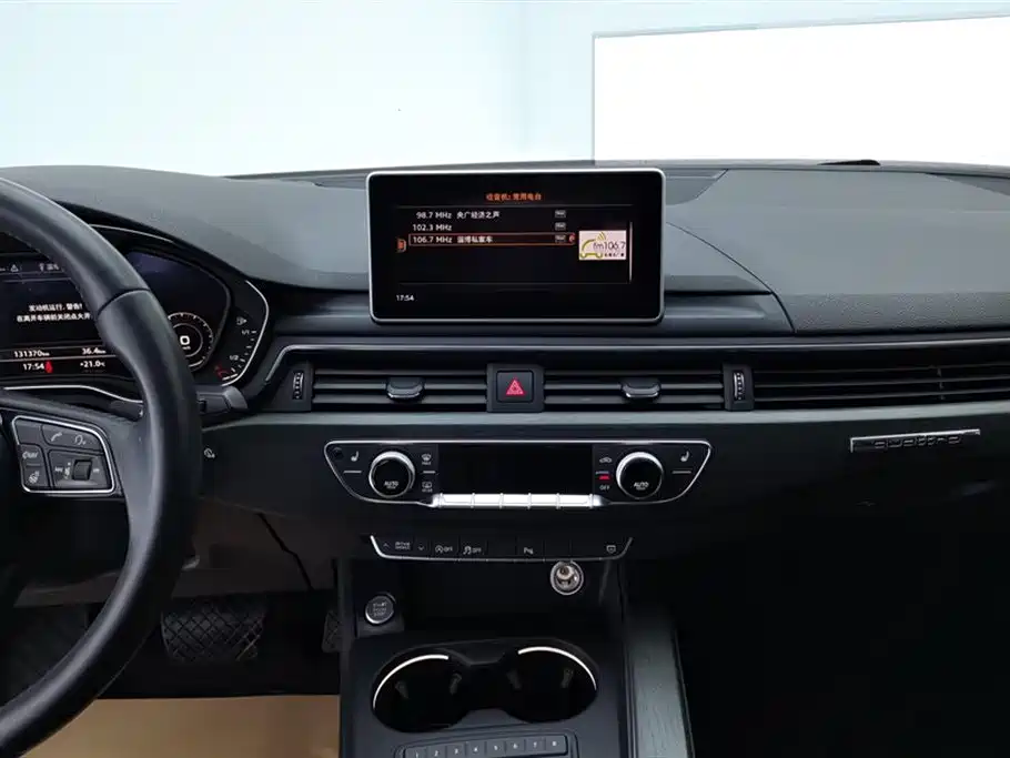 Audi A4L 2017 Plus 40 TFSI Fashion Model купить на сайте DeffCars