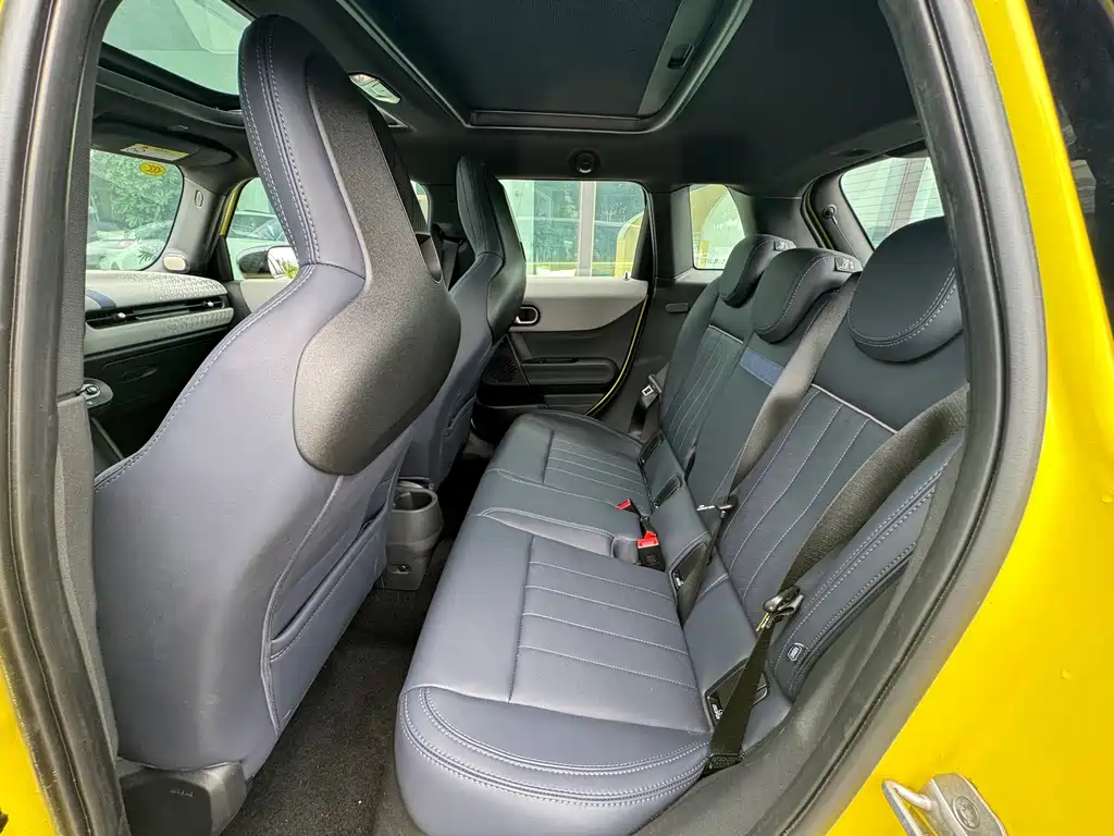 Mini 2025 2.0T Cooper S Artist Five Door Edition купить на сайте DeffCars