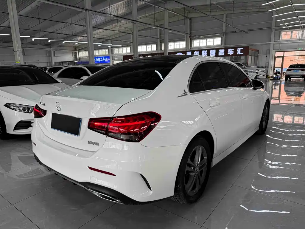 Mercedes-Benz A-Class 2022 A 180 L Sports Sedan купить на сайте DeffCars