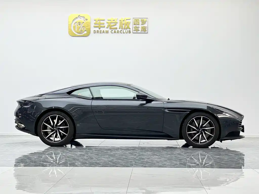 Aston Martin DB11 2019 4.0T V8 Coupe купить на сайте DeffCars