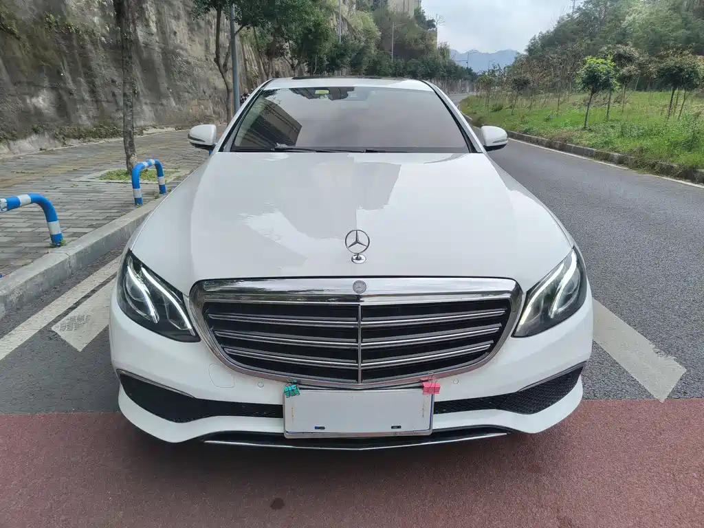 Mercedes-Benz E-Class 2017 E 200 L 4MATIC купить на сайте DeffCars