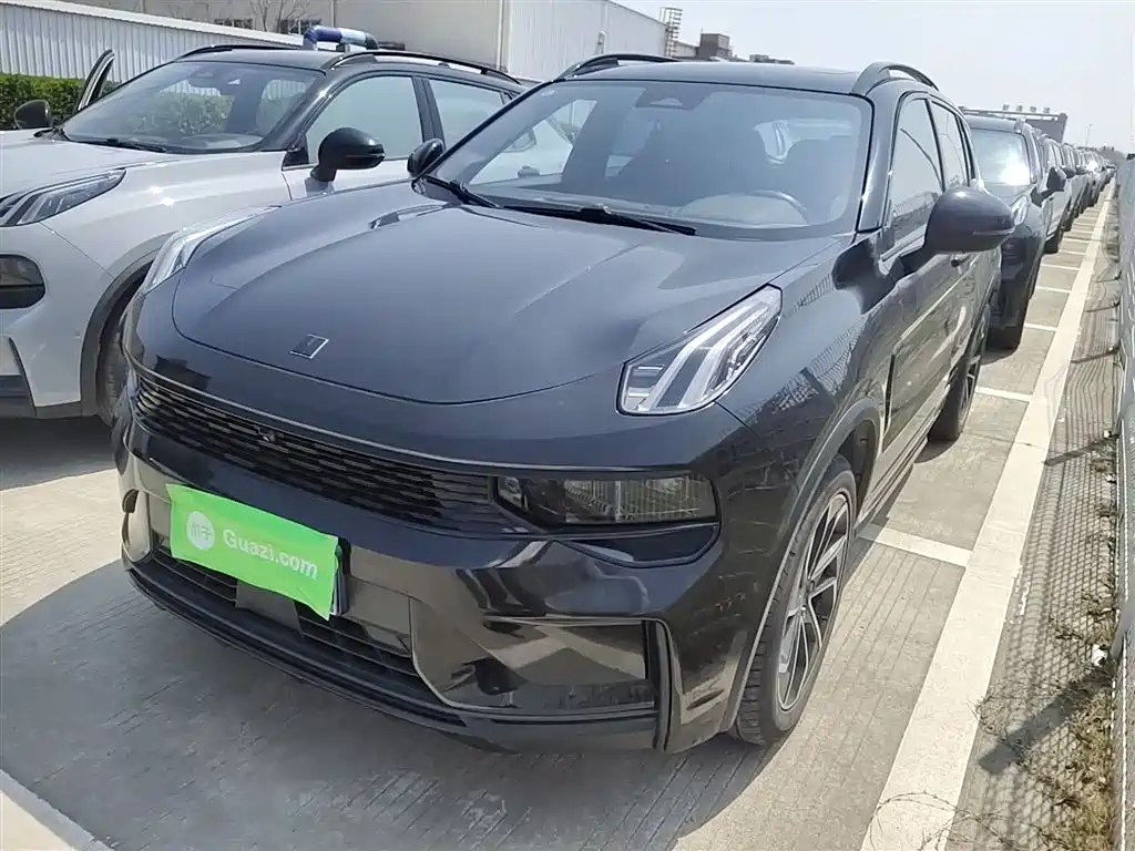 Lynk & Co 01 2023 1.5TD EM-F PM купить на сайте DeffCars