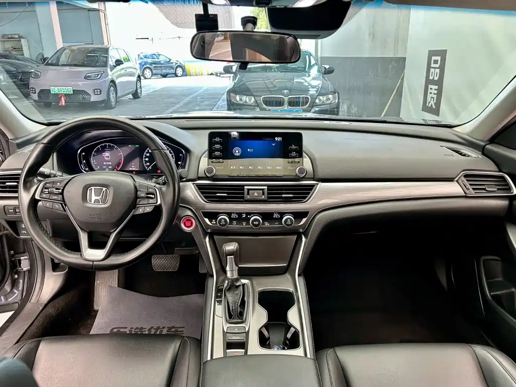 Accord 2018 260TURBO Deluxe Edition Country VI купить на сайте DeffCars
