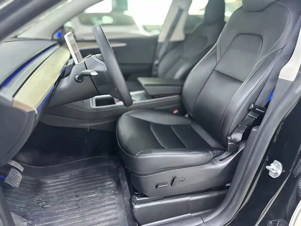 Model Y 2022 facelift rear-wheel drive version купить на сайте DeffCars